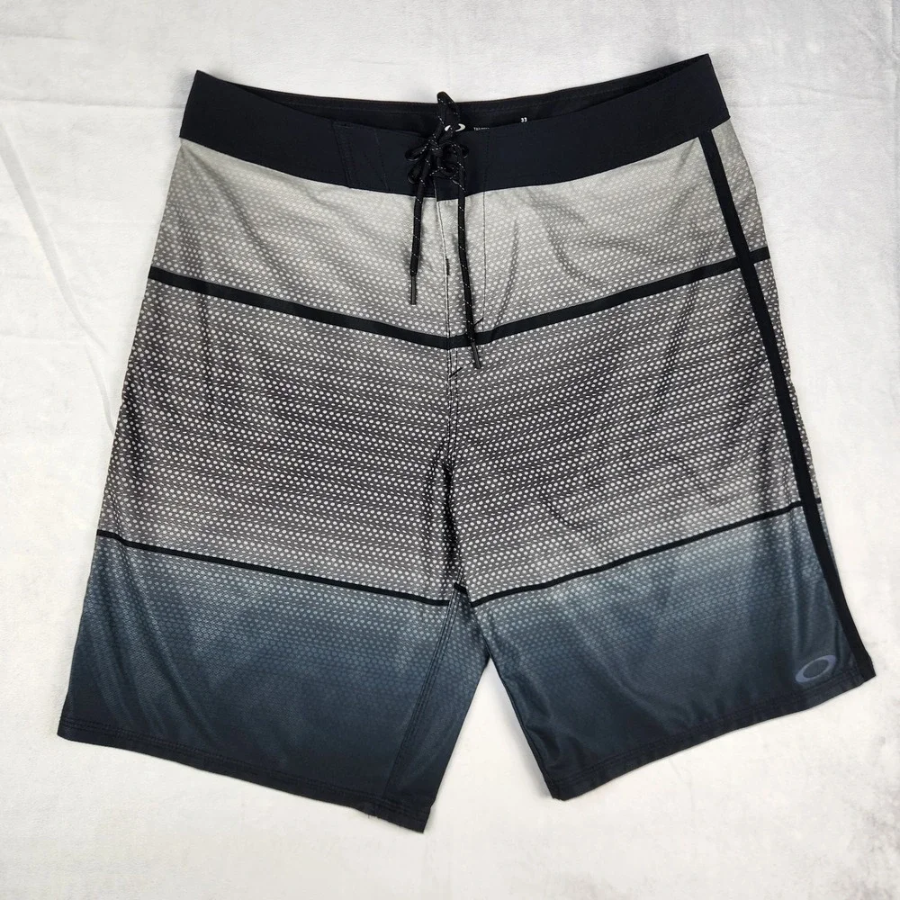 Oakley Board Shorts Mens 33 Gray Black Geometric Swim Trunks‎ Mesh Linerless